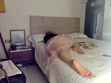 Olya, live webcam girl, age 49, streaming now, mommy, heels