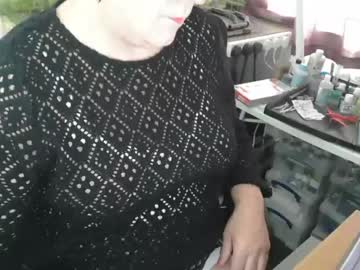clare nylons, live webcam girl, age 65, from GB, lovense