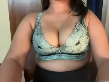 Ruhii, live webcam girl, age 25, from IN, streaming now, indian, bigboobs