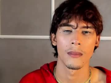 D3rke, live webcam girl, age 20, from CO, streaming now, muscle, young
