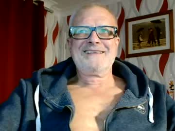 Brian ..., live webcam girl, age 71, from GB, streaming now, older, mature