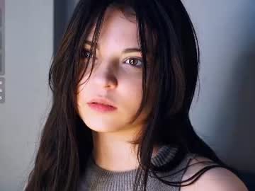 Lily best girl, live webcam girl, age 19, streaming now, goth, tattoo