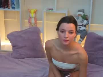 Darcy, live webcam girl, age 24, streaming now, new, skinny