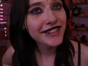 Darcy, live webcam girl, age 19, streaming now, goth, submissive