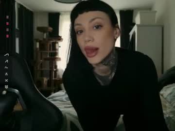 dgtlgrl, live webcam girl, age 99, streaming now, tattoo, goth