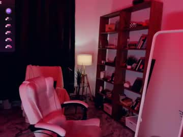 dennabetters, live webcam girl, age 19, streaming now, 18, young