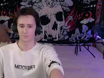 Max, live webcam girl, age 23, streaming now, bigcock, smoke