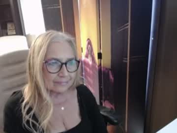 S O F I A, live webcam girl, age 59, streaming now, blonde, mature