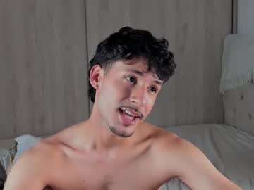Fabian, live webcam girl, age 20, from CO, streaming now, twink, lovense
