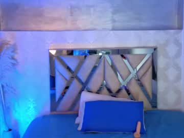 Dominic, live webcam girl, age 28, from CO, streaming now, trans, lovense