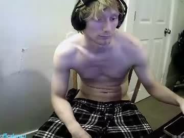 dom, live webcam girl, age 21, from US, streaming now