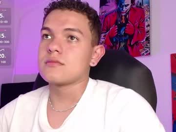 Dunkan Kravitz, live webcam girl, age 20, from CO, streaming now, 18, dildo