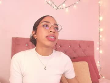 𝓓𝓾𝓵𝓬𝓮💜, live webcam girl, from CO, streaming now, ebony, blowjob