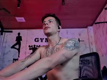 Dustin Sonne, live webcam girl, age 27, from CO, streaming now, leather, uncut