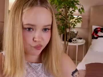 ✨ Elara ✨, live webcam girl, age 21, streaming now, young, cute