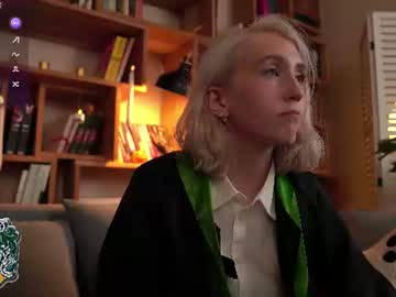 Elen 💗, live webcam girl, age 20, streaming now, anime, french