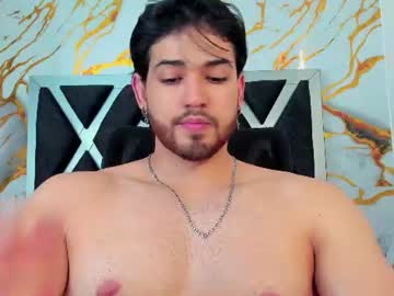 Elian, live webcam girl, from CO, streaming now, muscle, bigcock
