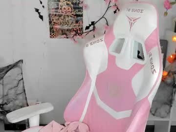 emmablissa, live webcam girl, age 19, streaming now, teen, daddysgirl