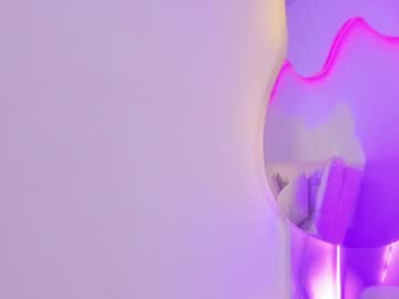 EMMILY💋💕, live webcam girl, age 20, from CO, streaming now, fuckmachine, bigass