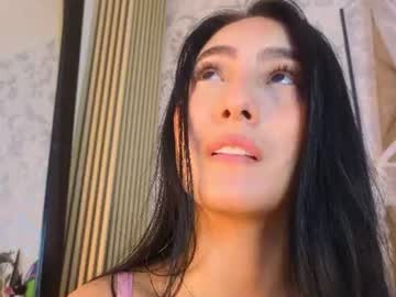 Emily ♥ ♥, live webcam girl, age 23, from CO, streaming now, 18, latina