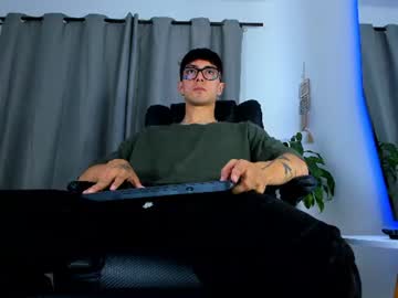 𝕰𝖙𝖍𝖆𝖒, live webcam girl, age 24, from CO, streaming now, bigcock, lovense