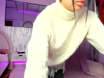 Eve, live webcam girl, from RO, streaming now, bigass, bigboobs