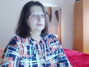 ExtasyMature, live webcam girl, age 56, from RO, streaming now