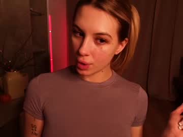 call me Princess, live webcam girl, age 19, streaming now, 18, teen