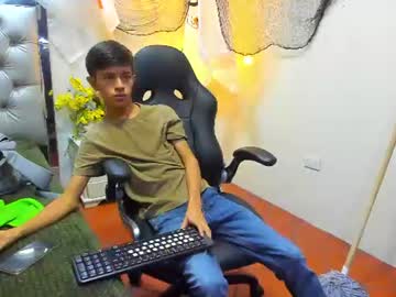 fem_danny7, live webcam girl, from CO, streaming now, new, femboy