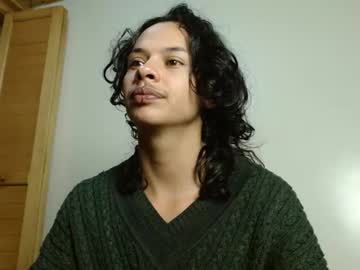 Fenix, live webcam girl, streaming now, ftm, bigclit