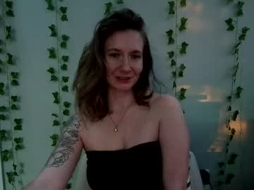 Goddess Natalia, live webcam girl, streaming now, findom, femdom