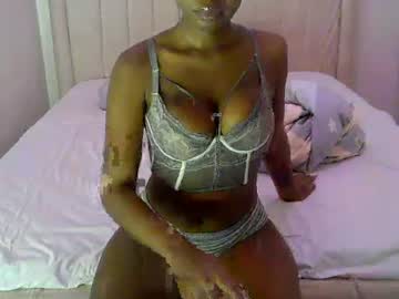 Fanala, live webcam girl, age 25, streaming now, ebony, bigass