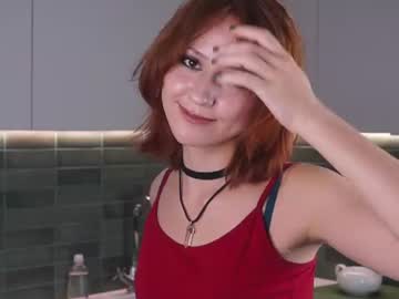 Kate, live webcam girl, age 18, streaming now, new, redhead