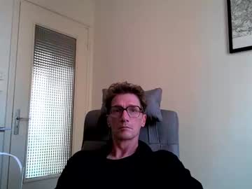 Alex, live webcam girl, age 50, from FR, streaming now, cum, uncut