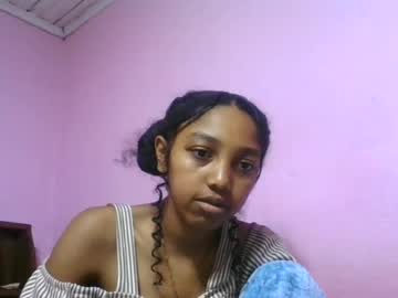 francia333068, live webcam girl, from MG, streaming now