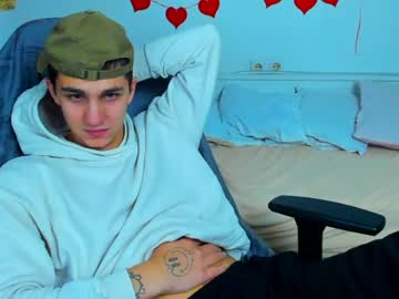 Frank, live webcam girl, streaming now, master, bigcock