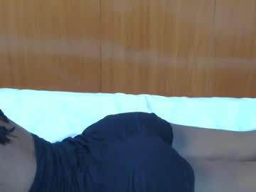 Maya, live webcam girl, age 24, from KE, streaming now, ebony, sexy