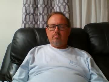 freddieknuck, live webcam girl, age 59, from US, streaming now, tokenkeno