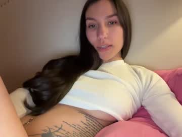Lina, live webcam girl, age 23, streaming now, natural, cute