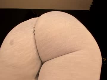 G A B R I E L A  🌷, live webcam girl, age 99, from CO, streaming now, lovense, curvy