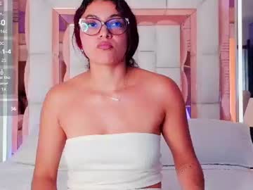 Gabby, live webcam girl, from CO, streaming now, squirt, latina