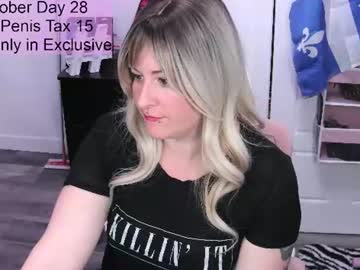 gennyrock, live webcam girl, age 39, from CA, streaming now, french, femdom