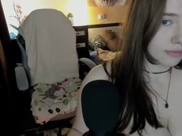 Hi! My name is Melania), live webcam girl, age 25, streaming now, cute, young