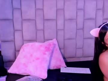 Gisell_Squirt, live webcam girl, age 23, from CO, streaming now, milk, anal