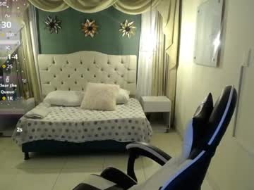 hana_mature, live webcam girl, from CO, streaming now, mature, natural