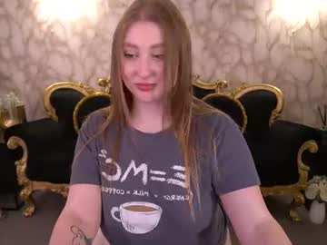 Dayana, live webcam girl, age 24, from UA, streaming now, lovense, bignipples