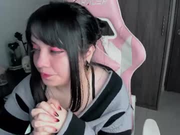 hikaru_arimura, live webcam girl, age 26, streaming now, curvy, bigboobs