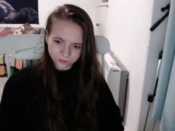 Hope, live webcam girl, from GB, streaming now, british, english