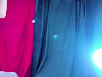 hot_athletes26, live webcam girl, from CO, streaming now, feet, blonde