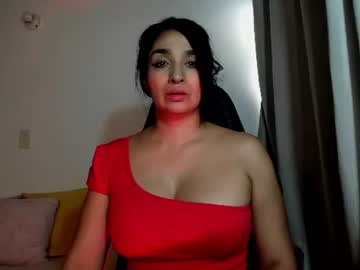 isabel_dukke, live webcam girl, from CO, streaming now, mature, milf
